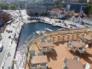 BUCHE MEER Mein Schiff 3 Norwegen Alsterbar Hafen Stavanger