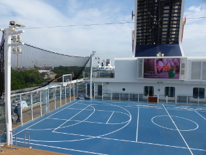 BUCHE MEER Mein Schiff 3 Norwegen Sportarena
