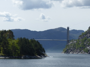 BUCHE MEER Mein Schiff 3 Norwegen Lysefjord