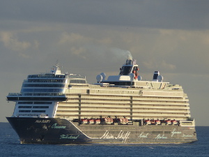 BUCHE MEER <i>MEIN SCHIFF</i>