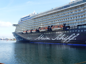 BUCHE MEER TUI Cruises