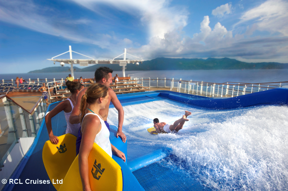 BUCHE MEER SEE Royal Caribbean Flowrider