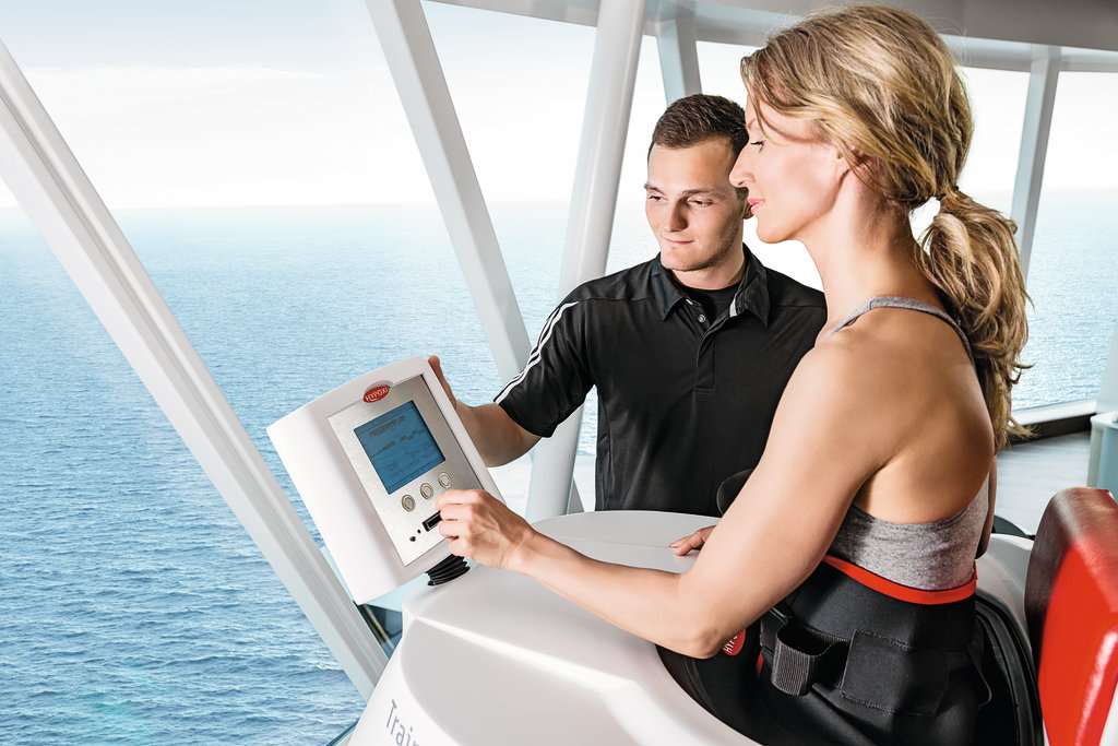 BUCHE MEER SEE Fitness Studio <i>Mein Schiff 4</i>